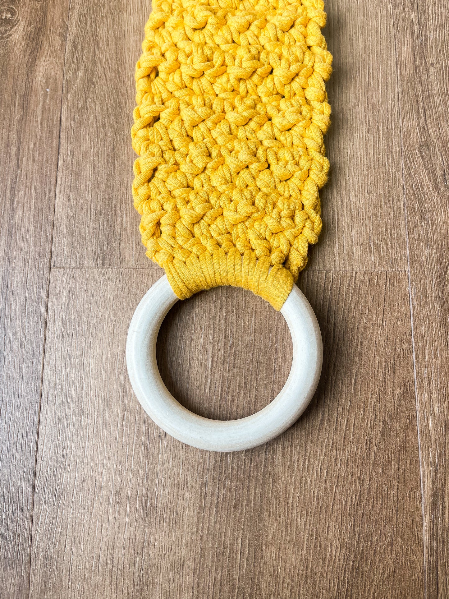 Lemon Peel Towel Holder