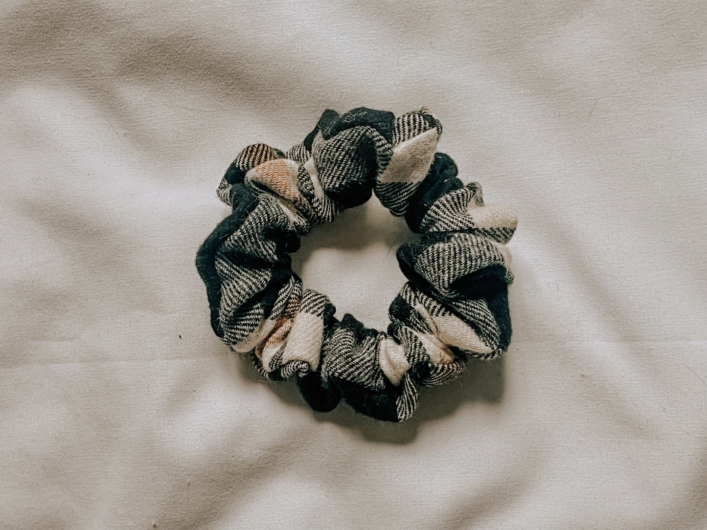 Black and Cream Plaid Scrunchie